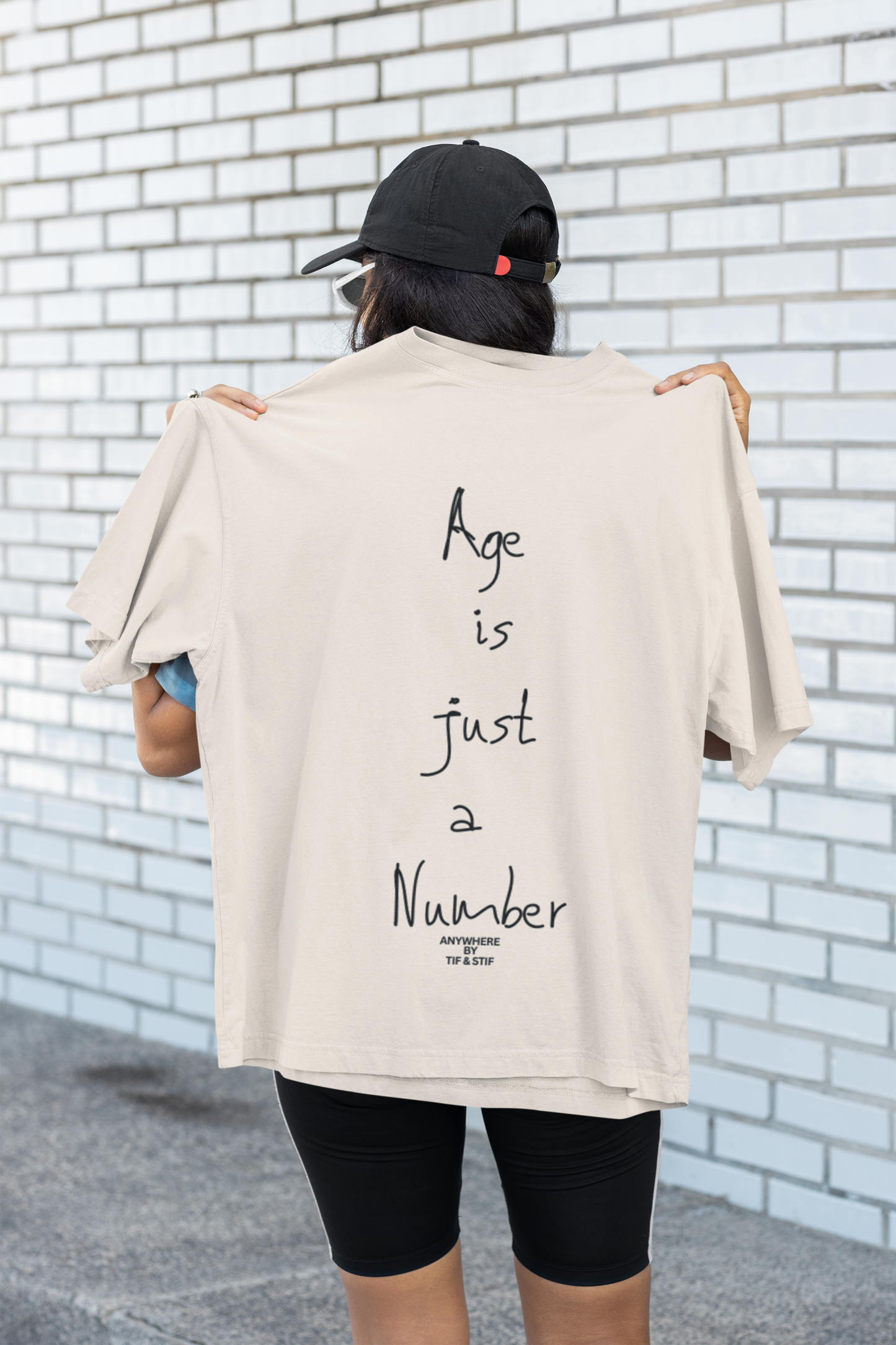 Oversize T-Shirt Age ist just a Number